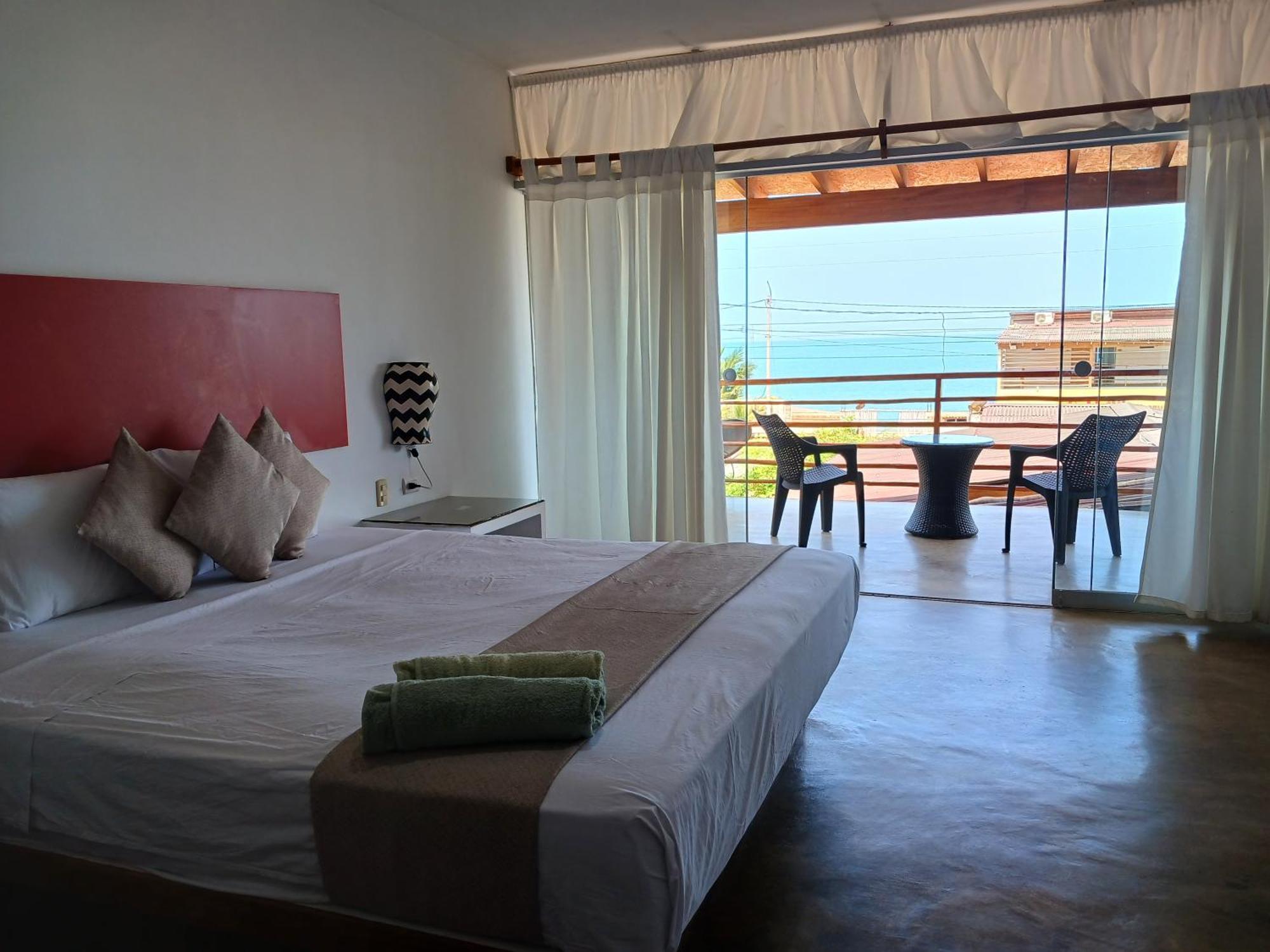 Akas Hotel Apartamentos Canoas de Punta Sal Dış mekan fotoğraf