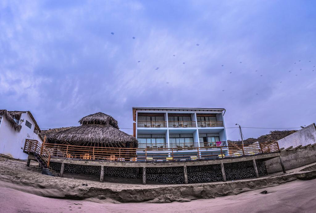 Akas Hotel Apartamentos Canoas de Punta Sal Dış mekan fotoğraf