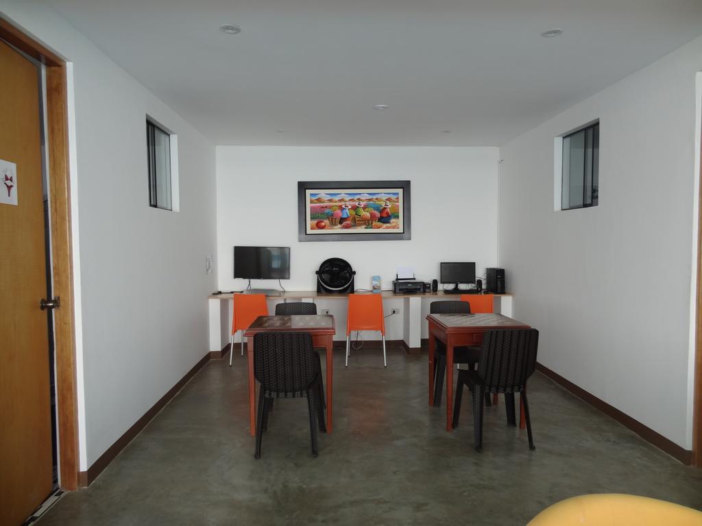 Akas Hotel Apartamentos Canoas de Punta Sal Dış mekan fotoğraf
